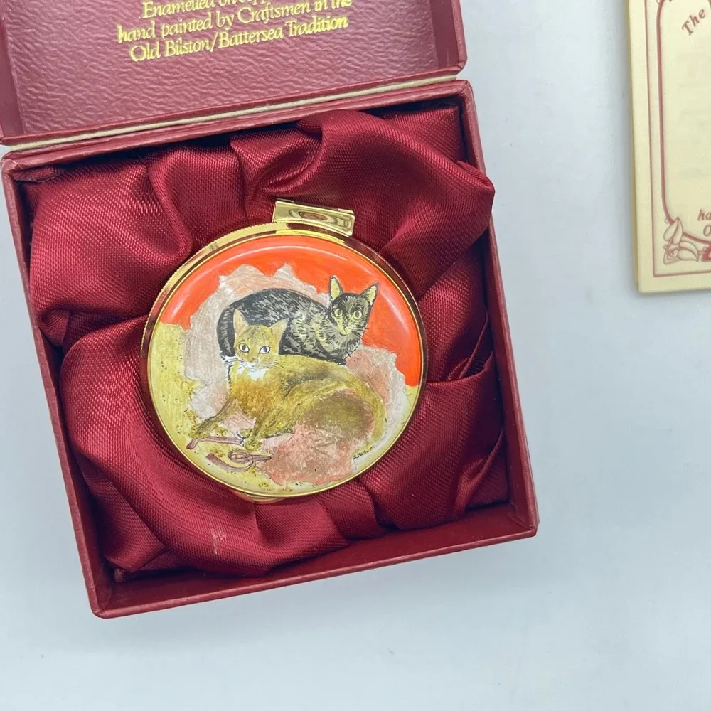Staffordshire Enamels Kipples and Ginger Cat Trinket Box Mimi Vang Olsen England